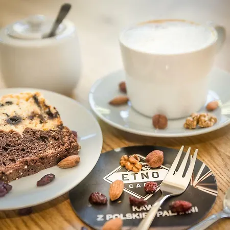 Kolorowe Pola Boutique פולניסה-ז'דוז'