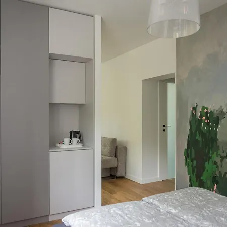 Kolorowe Pola Boutique