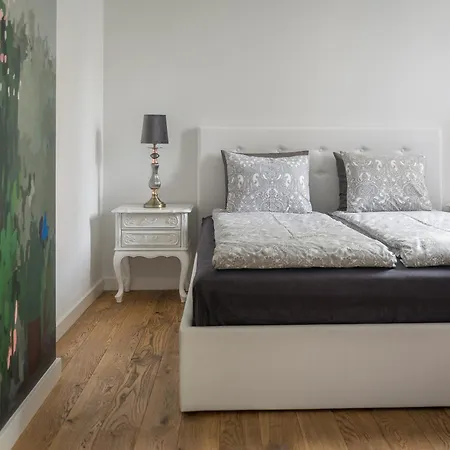 Kolorowe Pola Boutique Hotel