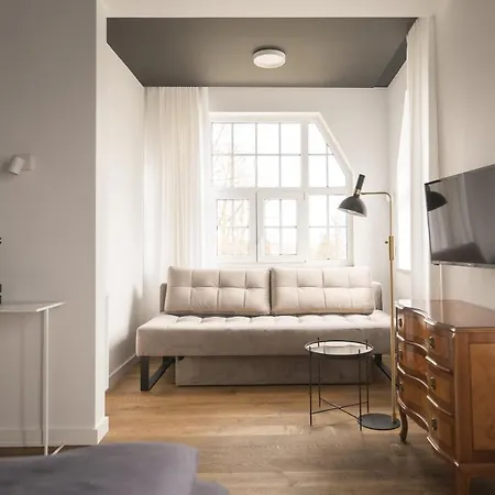 Kolorowe Pola Boutique פולניסה-ז'דוז'