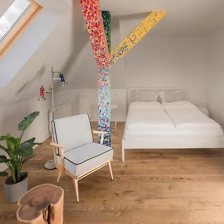 Kolorowe Pola Boutique