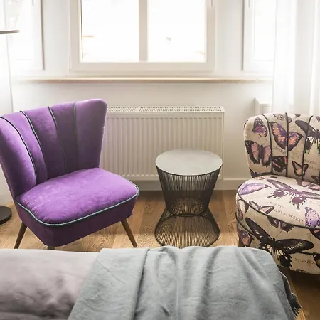 Kolorowe Pola Boutique 3*