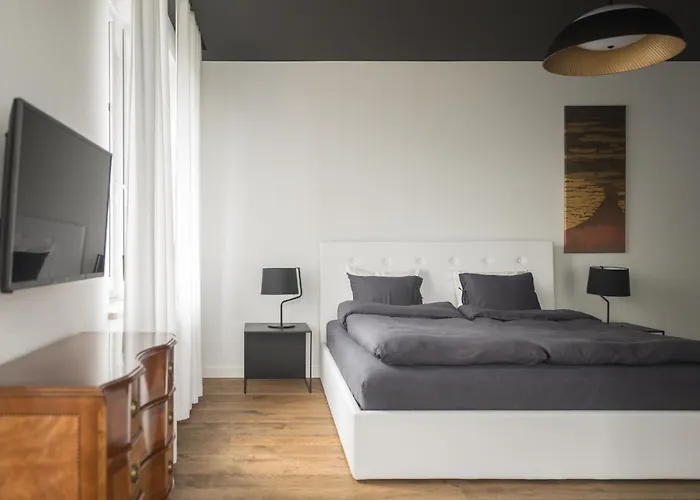 Kolorowe Pola Boutique